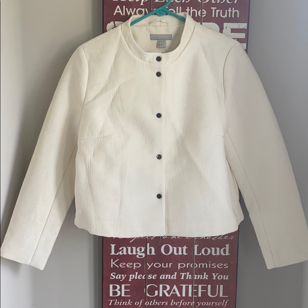 Gorgeous office attire bomber jacket type blazer